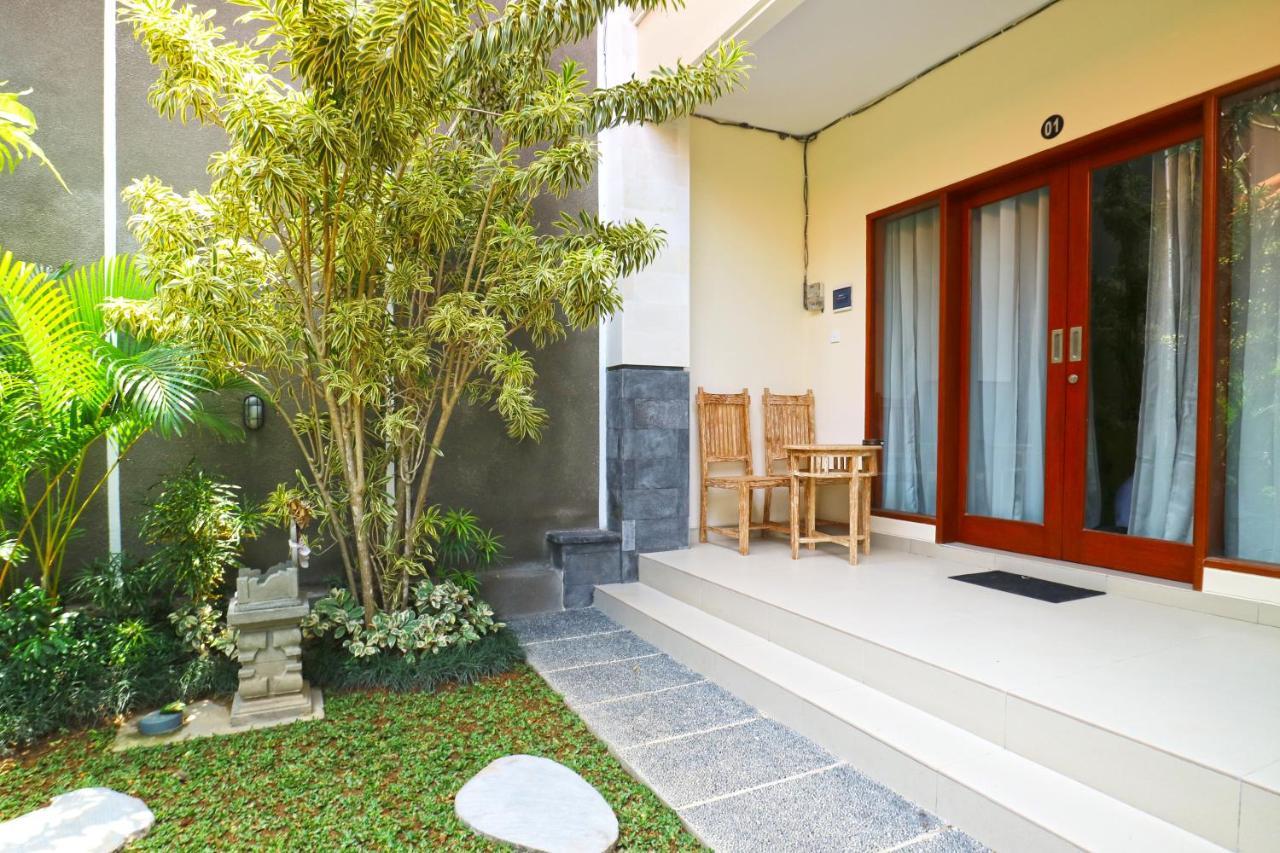 Lotus Bali Guest House Canggu  Exterior photo